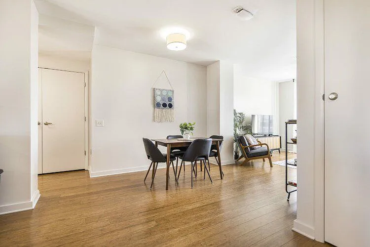 401 Cherry St — Photo 16
