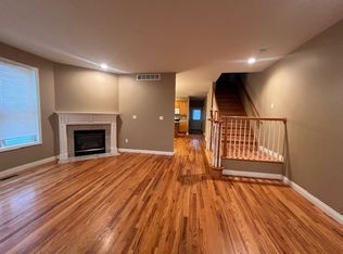 1946 W Center St, Columbia, MO 65203