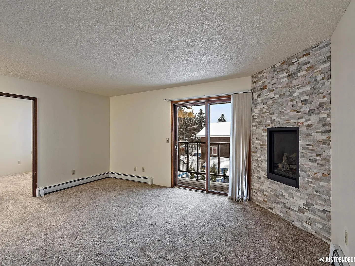 Sunbeam Apartments — Photo 1