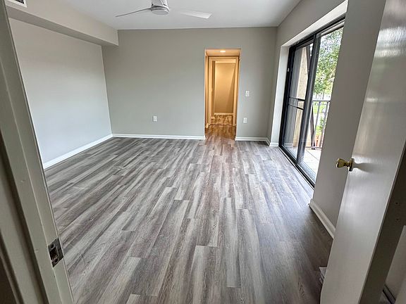 4th image of 6005 SE Windsong Ln #939
