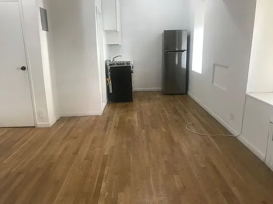 Rented by Prince Real Estate Associates LLC | media 8