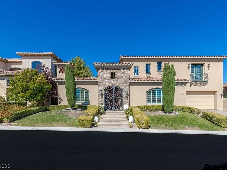 9720 Verlaine Ct — Photo 1