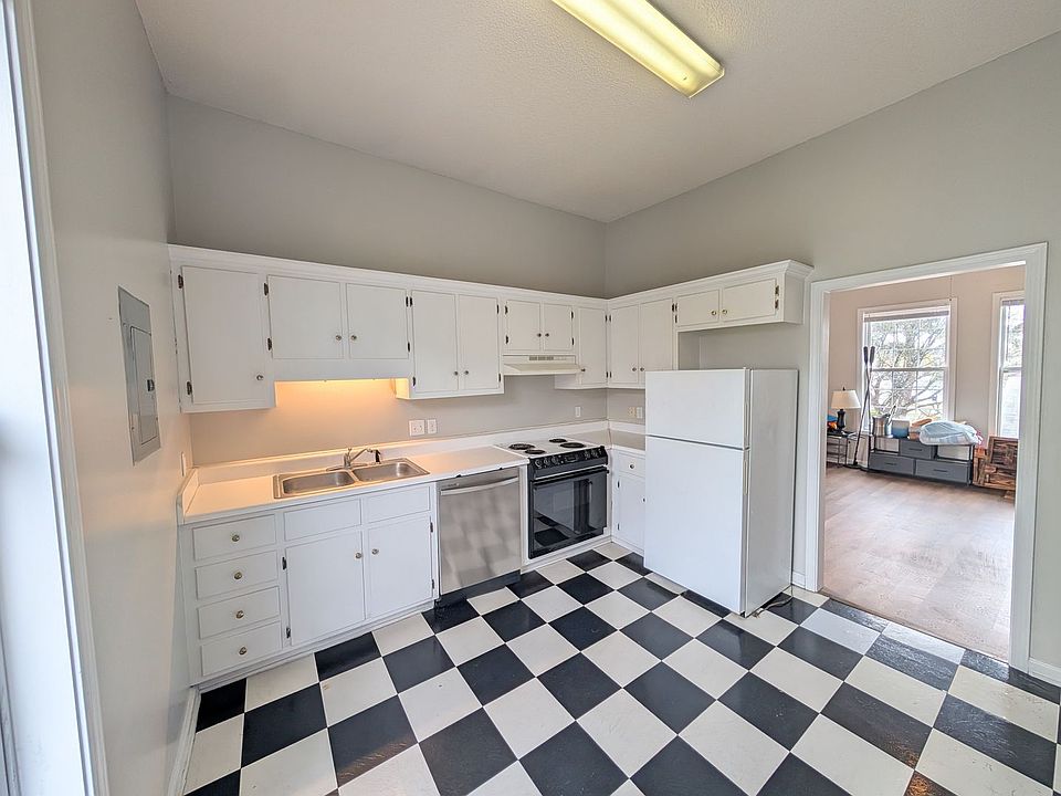 1st image of 520 E Tuscaloosa St #520B