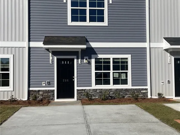 410 Speyside Ln, Anderson, SC 29621