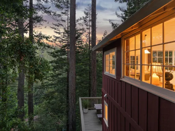 17385 Summit Avenue, Guerneville, CA 95446