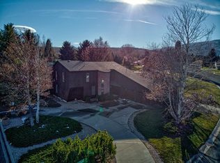 2201 11th St, Cody, WY 82414
