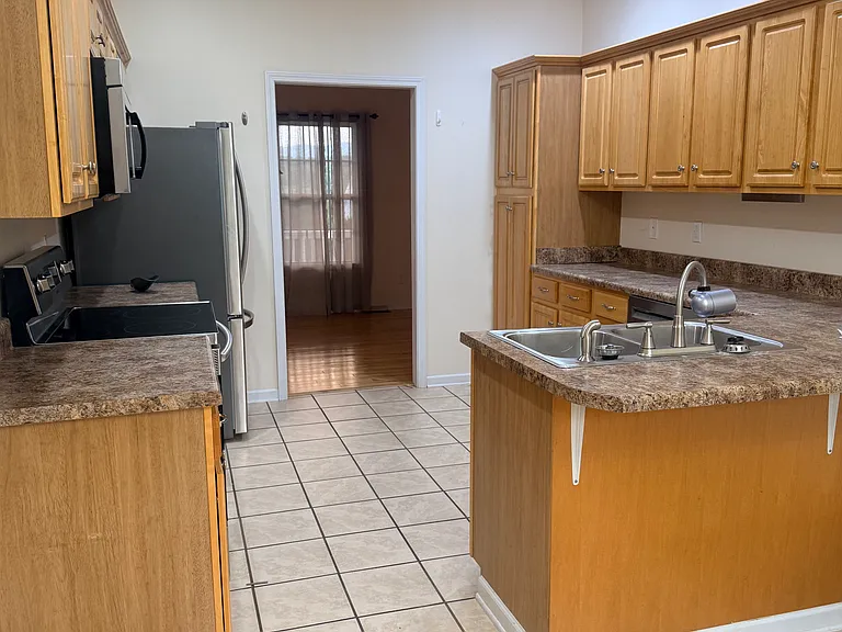 Dove Dr — Photo 10