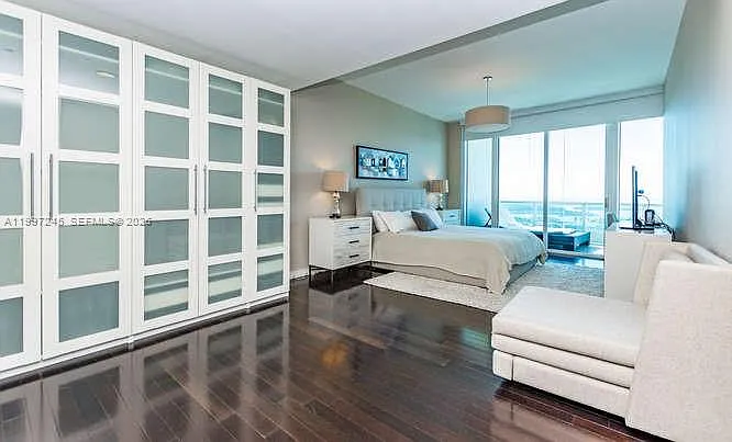 100 S Pointe Dr #3101 — Photo 14