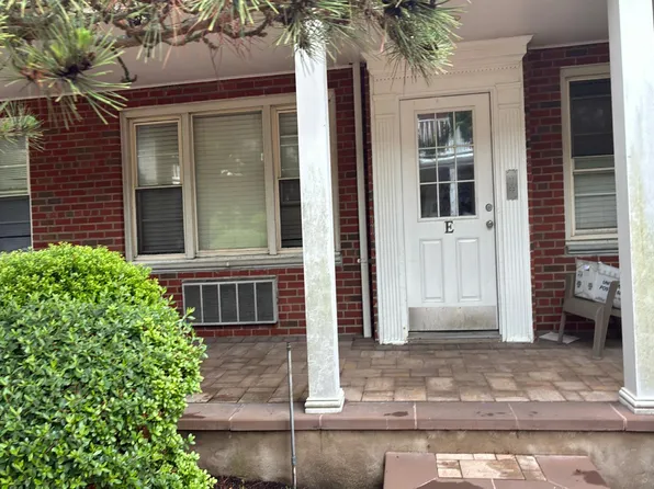 225 W Broadway APT E1, Long Beach, NY 11561