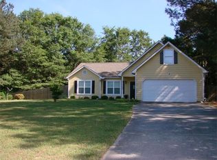 6894 Justin Dr, Loganville, GA 30052