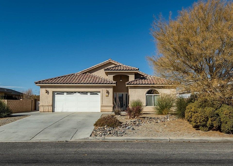 26998 Silver Lakes Pkwy, Helendale, CA 92342 Zillow