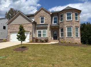 316 Rodeo Dr, Auburn, GA 30011