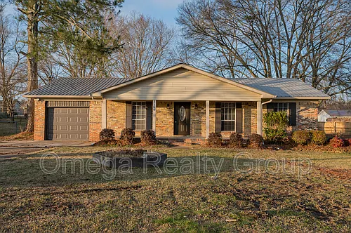 3166 Jenkins Cir S Photo 1