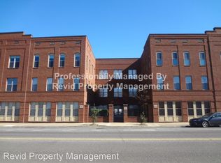 580 S Main St #104, Memphis, TN 38126