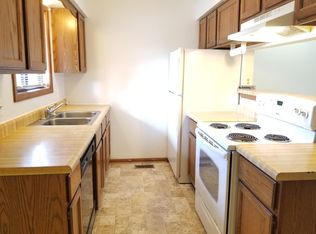 1939 Hoyt Ave, Lansing, MI 48910