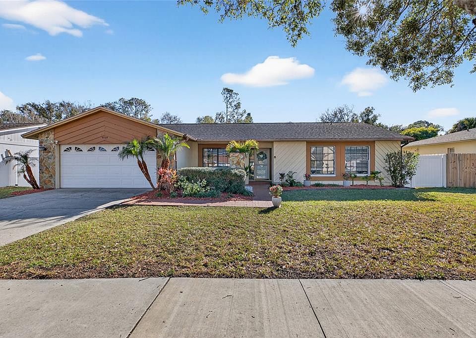 1st image of 4712 FOX HUNT DRIVE
