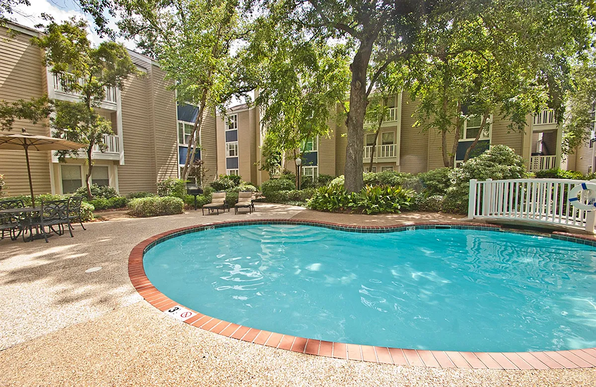 Building Photo - Cypress Creek