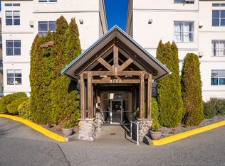 4700 Uplands Dr #406, Nanaimo, BC V9T 5V1
