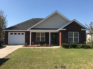 407 Strawbridge Ln, Bonaire, GA 31005