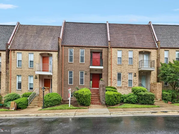 1733 Cy Ct, Vienna, VA 22182