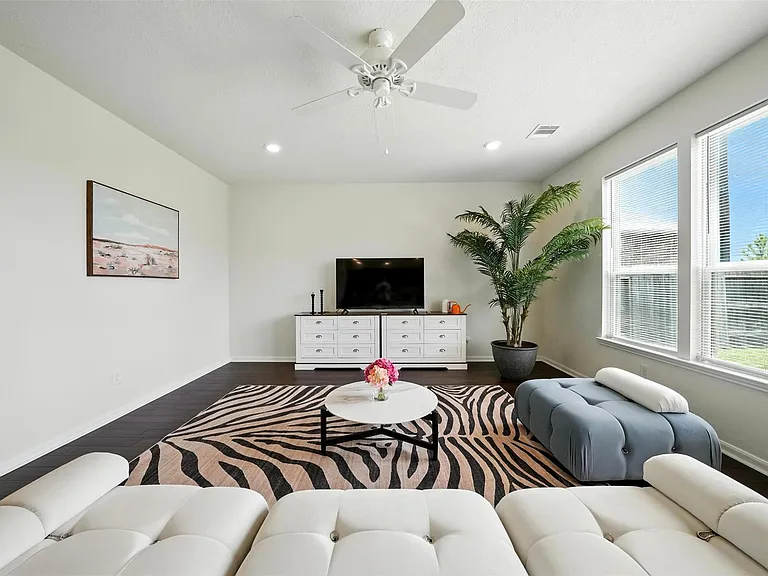 15410 Rosehill Summit Ln — Photo 7