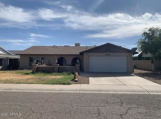 5825 W Mary Jane Ln, Glendale, AZ 85306