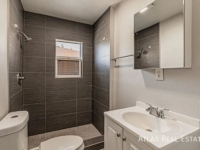 398 S Raleigh St — Photo 18