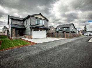 1785 Garfield St, Enumclaw, WA 98022