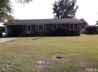 209 Whitley Dr, Smithfield, NC 27577