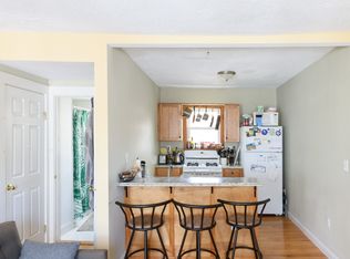 25 Bristol St #3, Cambridge, MA 02141