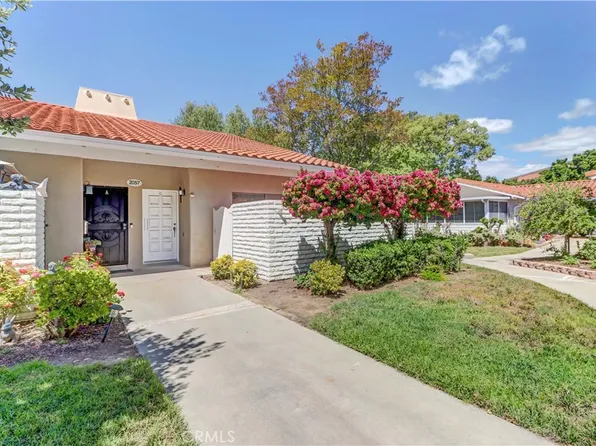 2057 Via Mariposa W #D, Laguna Woods, CA 92637