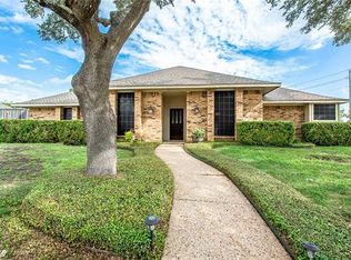 2101 Apple Valley Rd, Plano, TX 75023