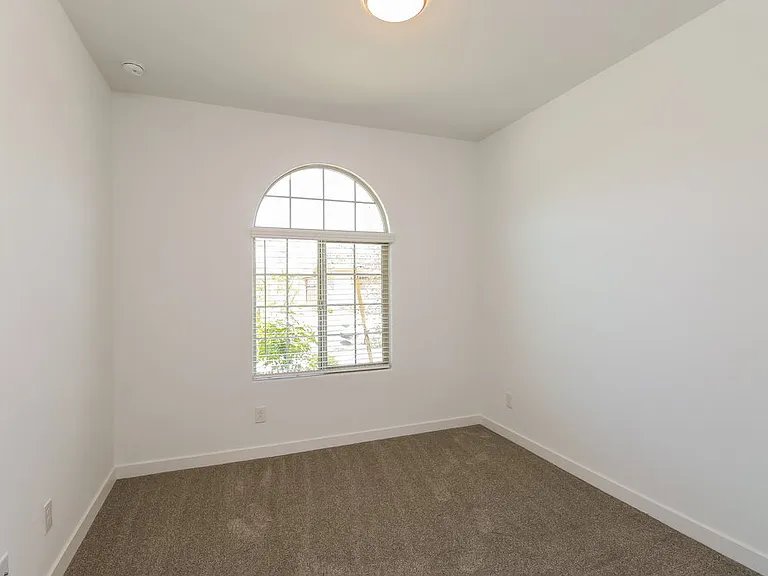 21059 E Estrella Rd — Photo 12