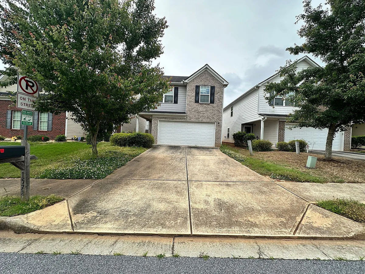 Building Photo - 1578 Onalee Dr