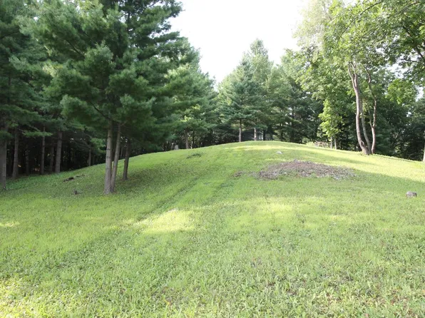 6834 HORSESHOE TRAIL, Burlington, WI 53105