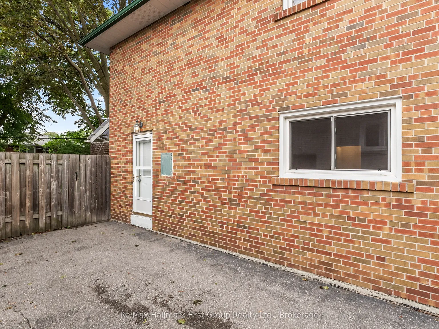 4 bed, $3,600 — Photo 4