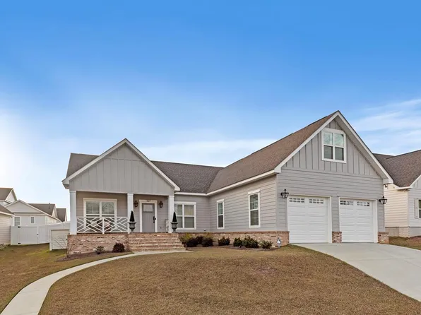 107 Leaf St, Midland City, AL 36350