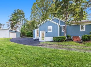 7837 Webster Church Rd, Whitmore Lake, MI 48189