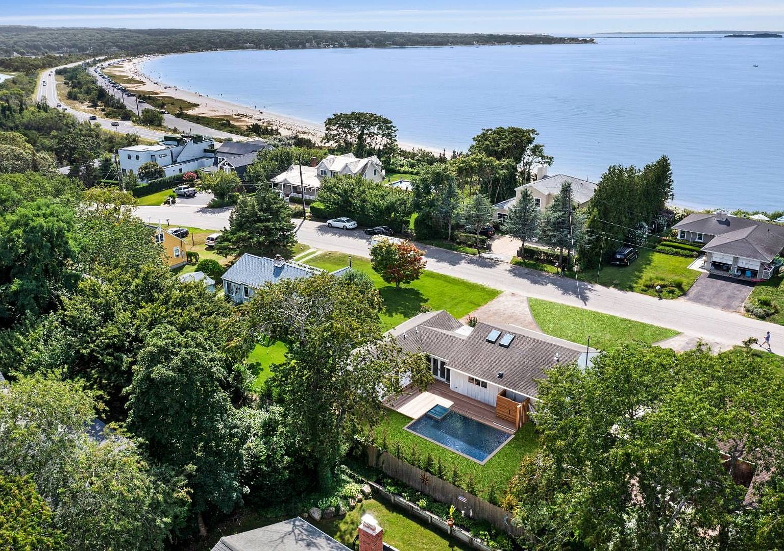 28 Cliff Dr, Sag Harbor, NY 11963 Zillow