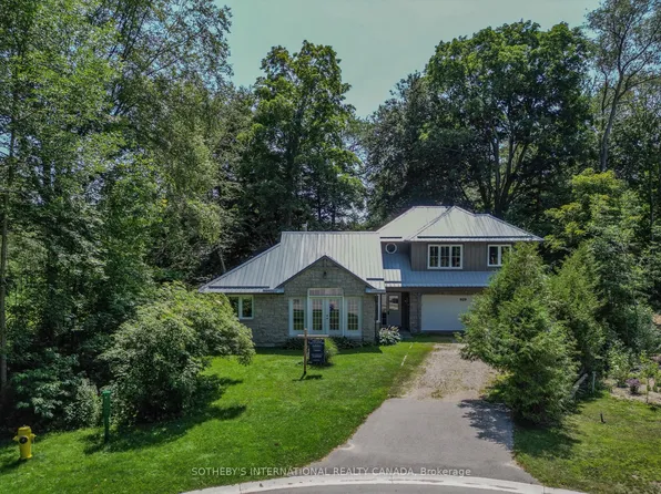 929 Tanglewood Dr, Huron Kinloss, ON N2Z 2X3