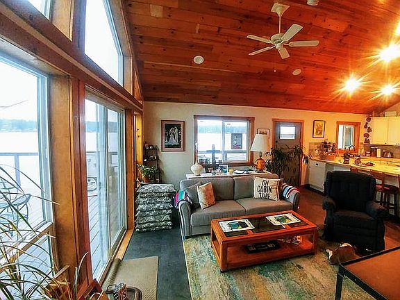 5th image of 477 Bayview Blvd