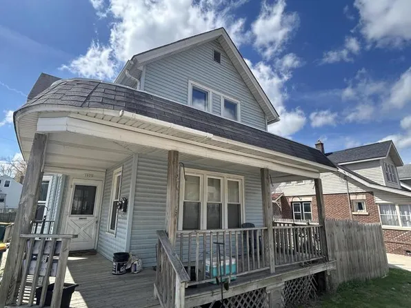 1023 W Washington STREET #1023A, West Bend, WI 53095