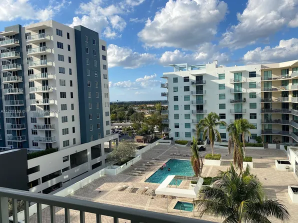 140 S Dixie Hwy APT 820, Hollywood, FL 33020