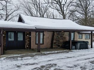 5796 State Route 250 NW, Beach City, OH 44608