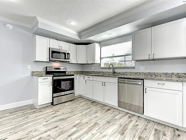 1106 Southern Pine Ln — Photo 11