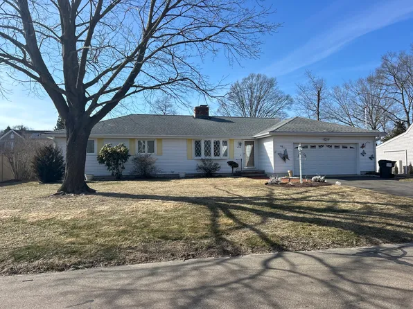 49 Atlantic Drive, Old Saybrook, CT 06475