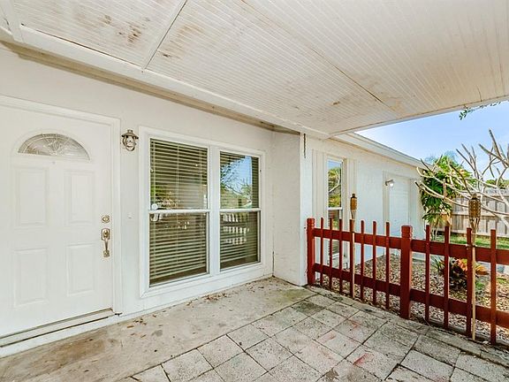 2nd image of 11942 Temple Ct