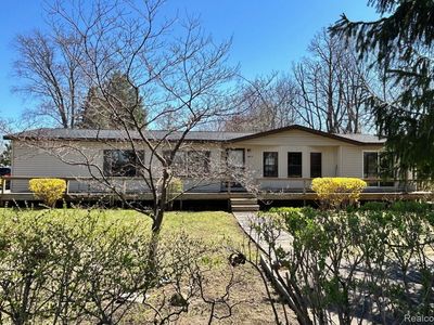 1877 S Almont Ave, Imlay City, MI, 48444