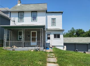 63 Ridge Rd, Pittsburgh, PA 15221