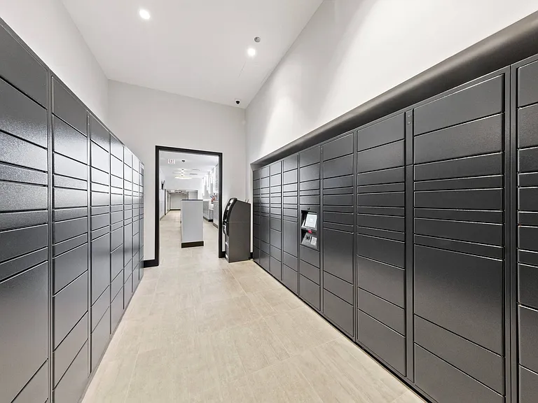 808_amenity_package room